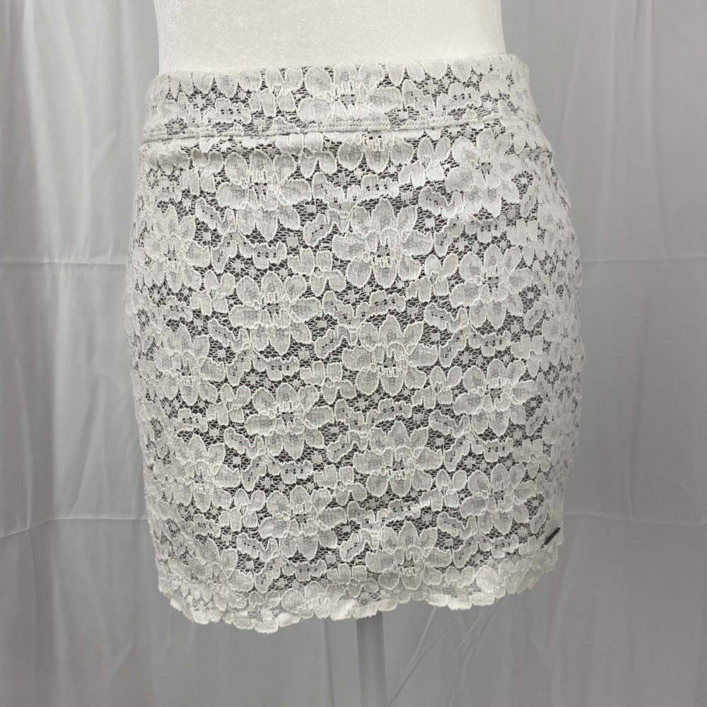 Abercrombie & Fitch Lace Mini-skirt